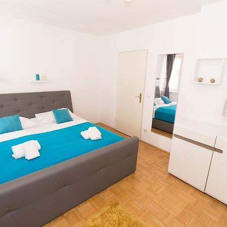 Apartment Wichtelgasse Vienna Esterno foto